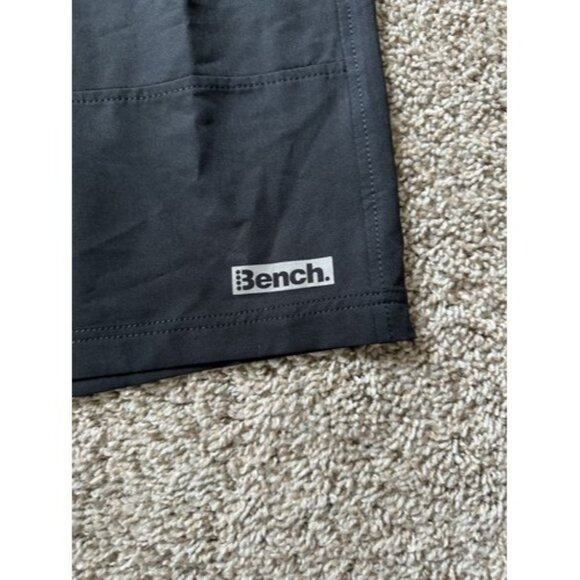Bench Women Black Atheisure Pockets Logo Casual Shorts Size Medium Elastic Wasit - Picture 3 of 16